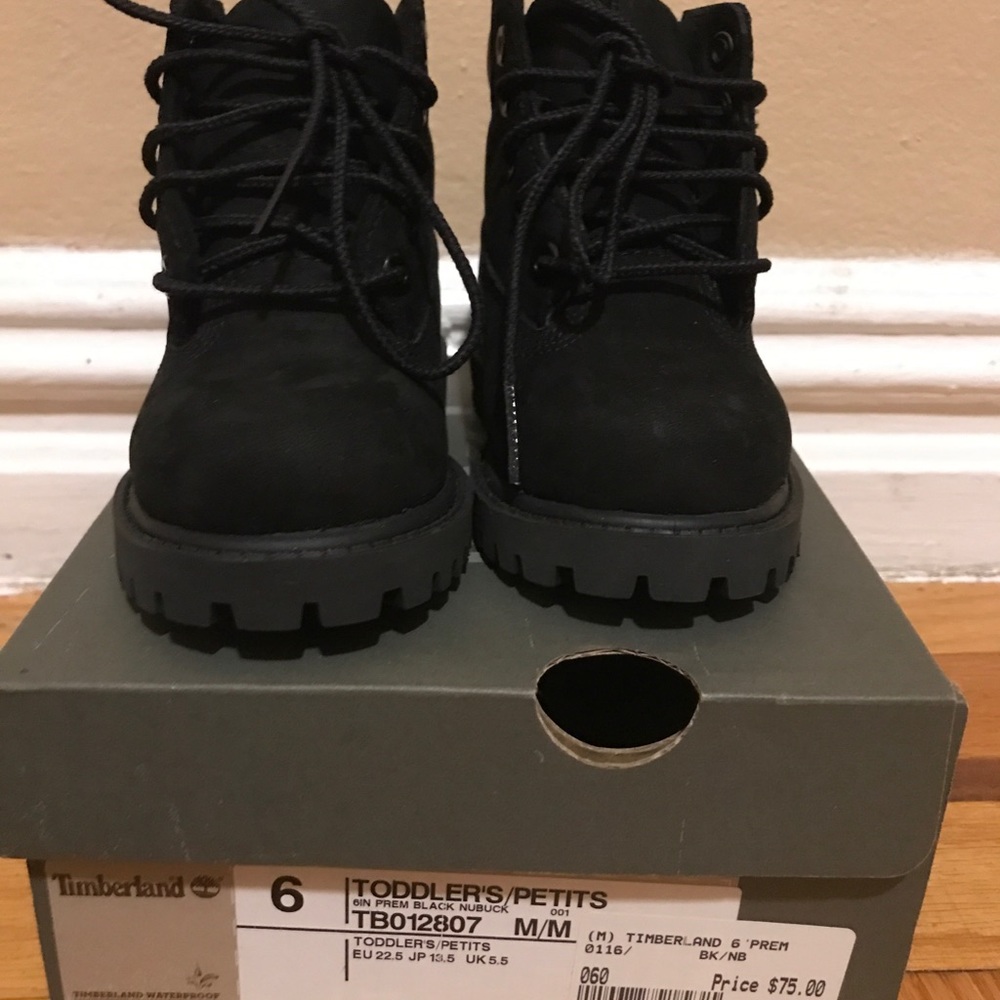 Infant Black Timbs - Picture 2 of 4